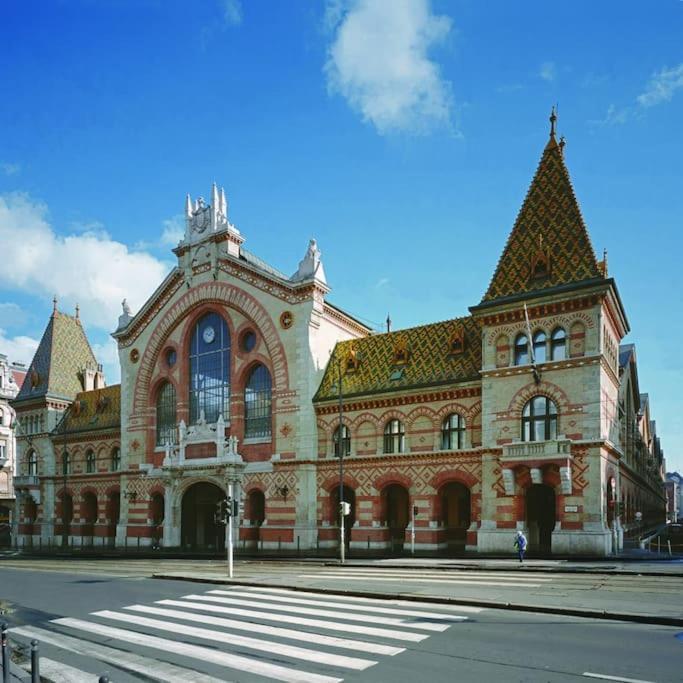 Snow White Apartman, In The Heart Of